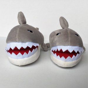 🛒3/$20 Toddler Plush Shark Slipper House Shoes 10